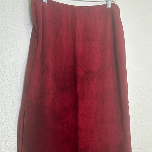 Dorothy Schoelen Platinum Women’s Size 14 Red Tie Dye Side Leg Split Skirt - Picture 4 of 11